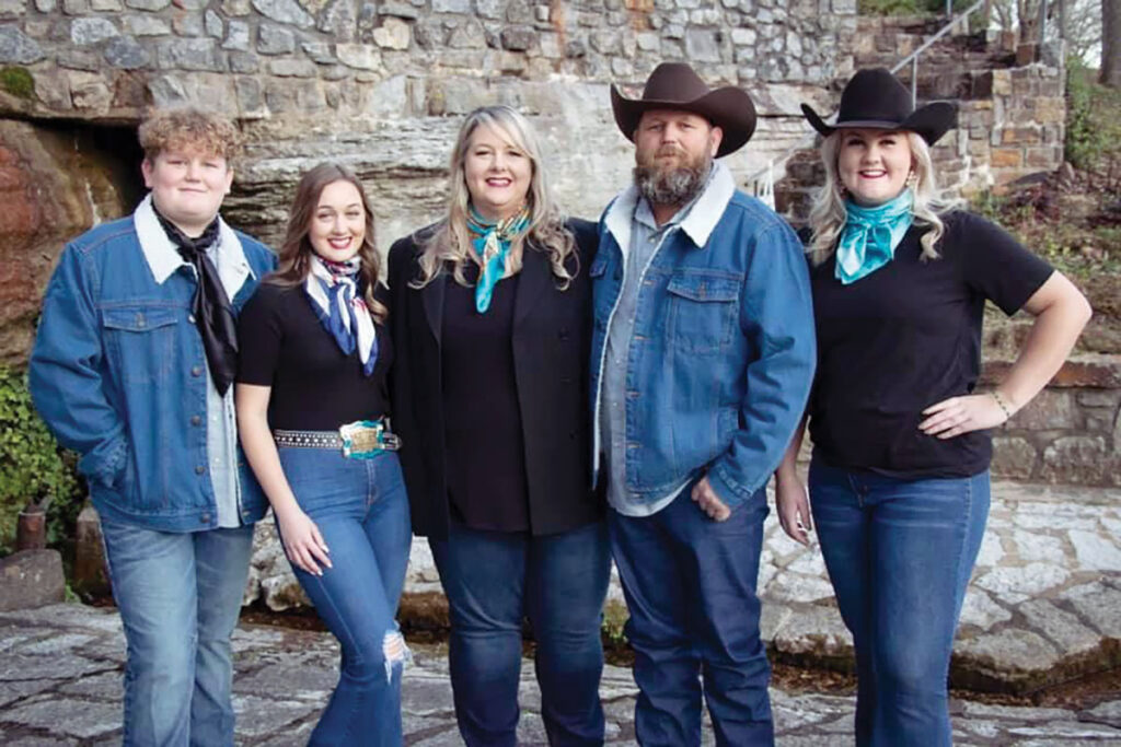 The Thompson family of Kansas, Oklahoma. Troy, Jessica, Lindsey, Hannah and Tristan. Submitted Photo. 
