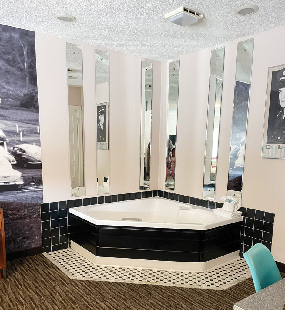 Jacuzzi tub in the Elvis Room at The Rail Haven Inn in Springfield, Missouri. Photo by Ruth Hunter. 