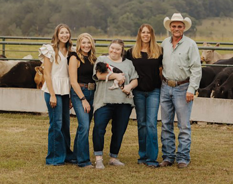 Adam and Darla McJunkin, along with their daughters Sammy, Lacey Belle and Katie, operate Bar MC Ranch. The family was named the 2023 Van Buren County and North Central District Farm Family of the Year. Contributed Photo. 
